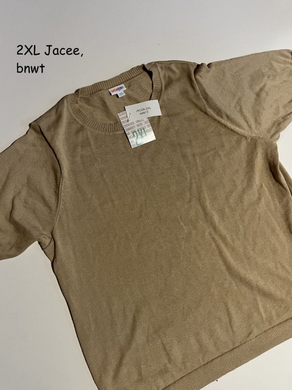 2XL Lularoe Jacee short sleeve sweater, tan